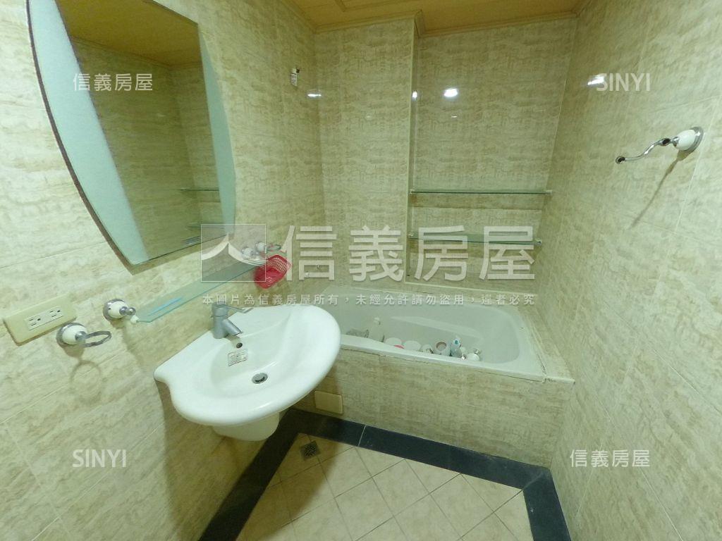 近全聯邊間大空間美透店房屋室內格局與周邊環境