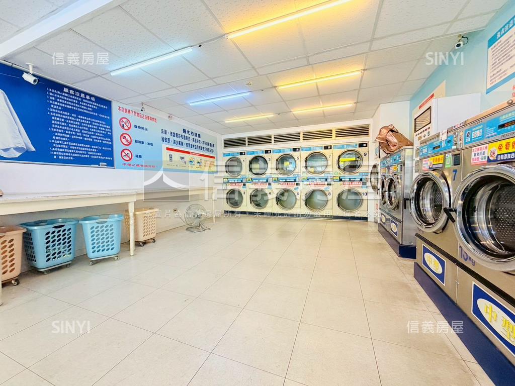 星雲街面寬穩定收租店面房屋室內格局與周邊環境