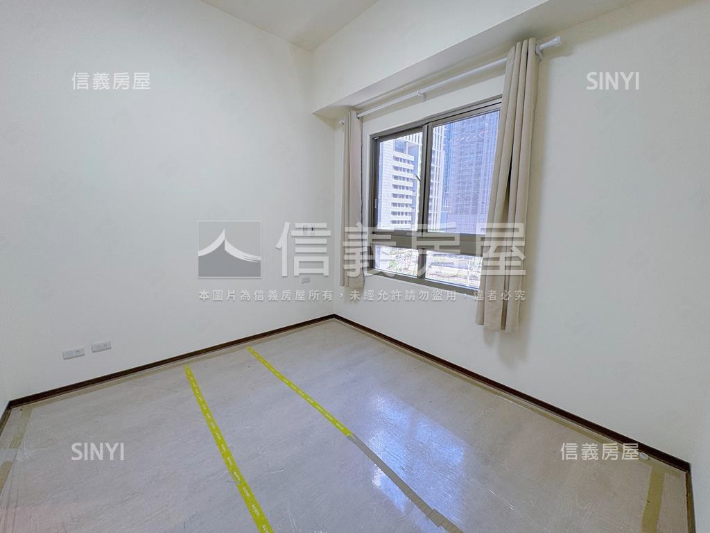 南法莊園普羅旺斯二房車位房屋室內格局與周邊環境