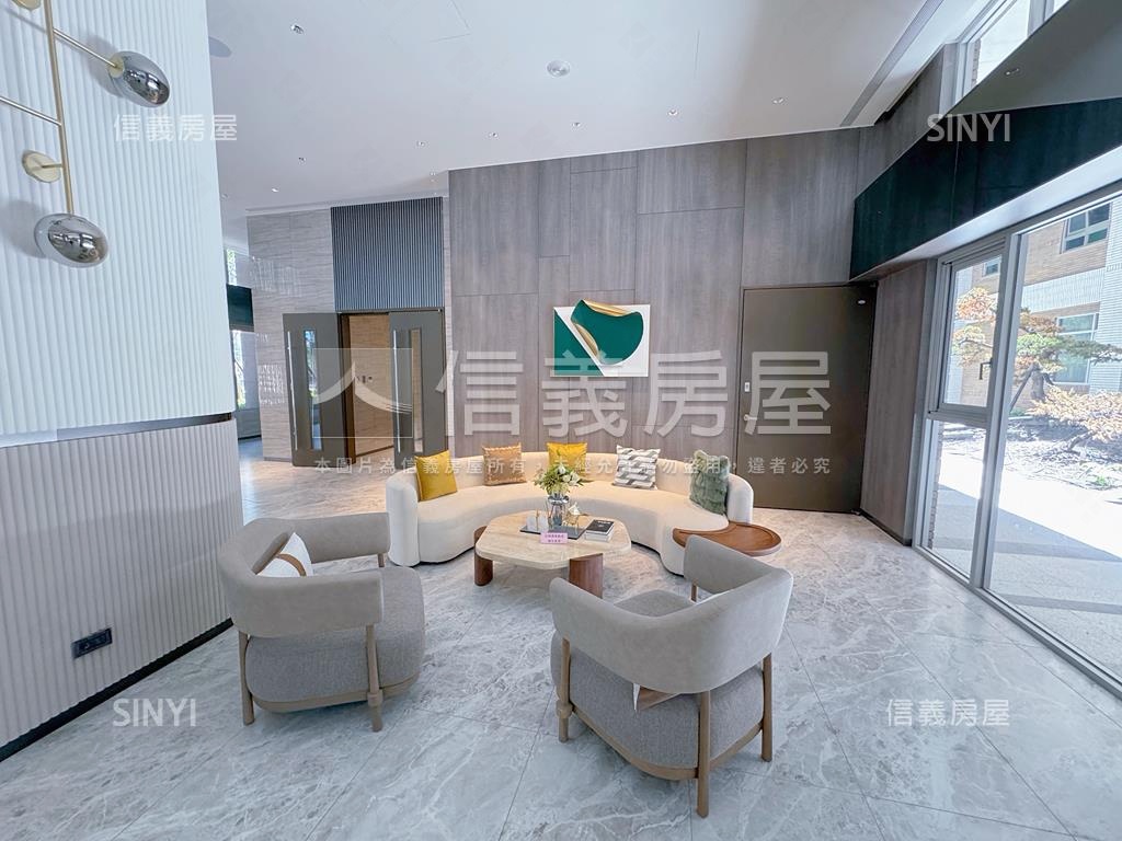 南法莊園普羅旺斯二房車位房屋室內格局與周邊環境