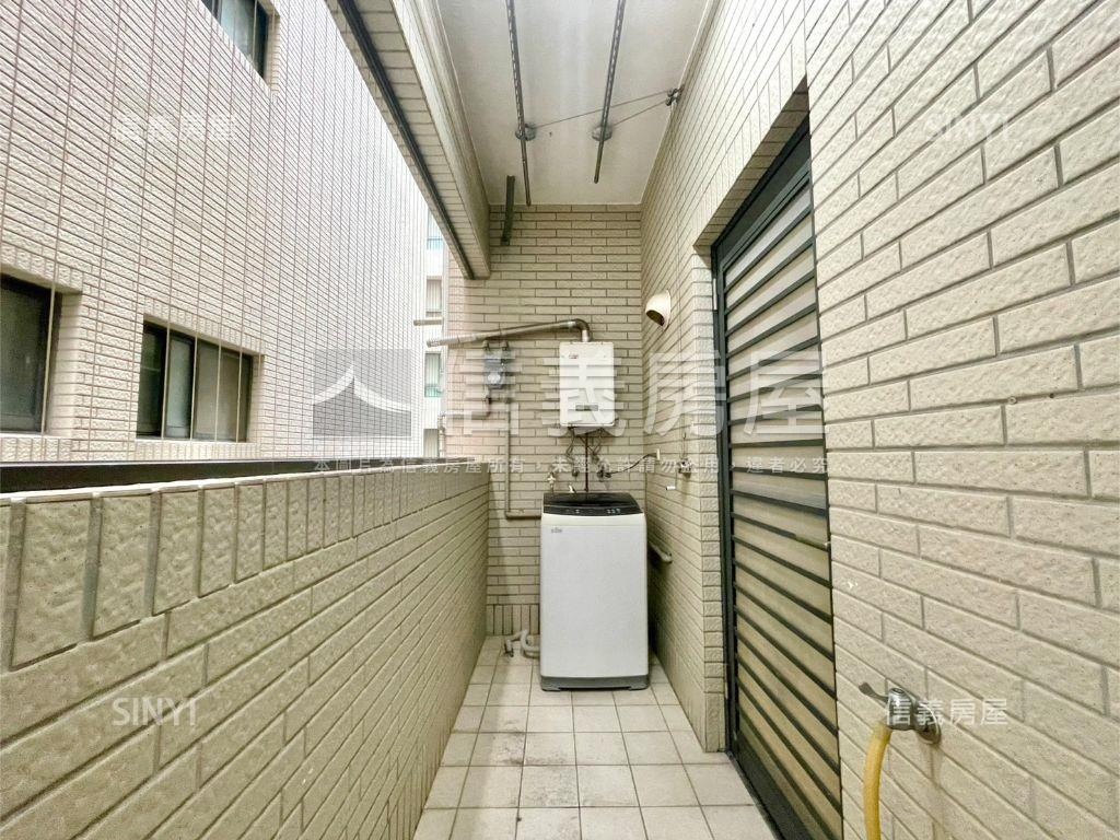 最上境稀有精美兩房房屋室內格局與周邊環境