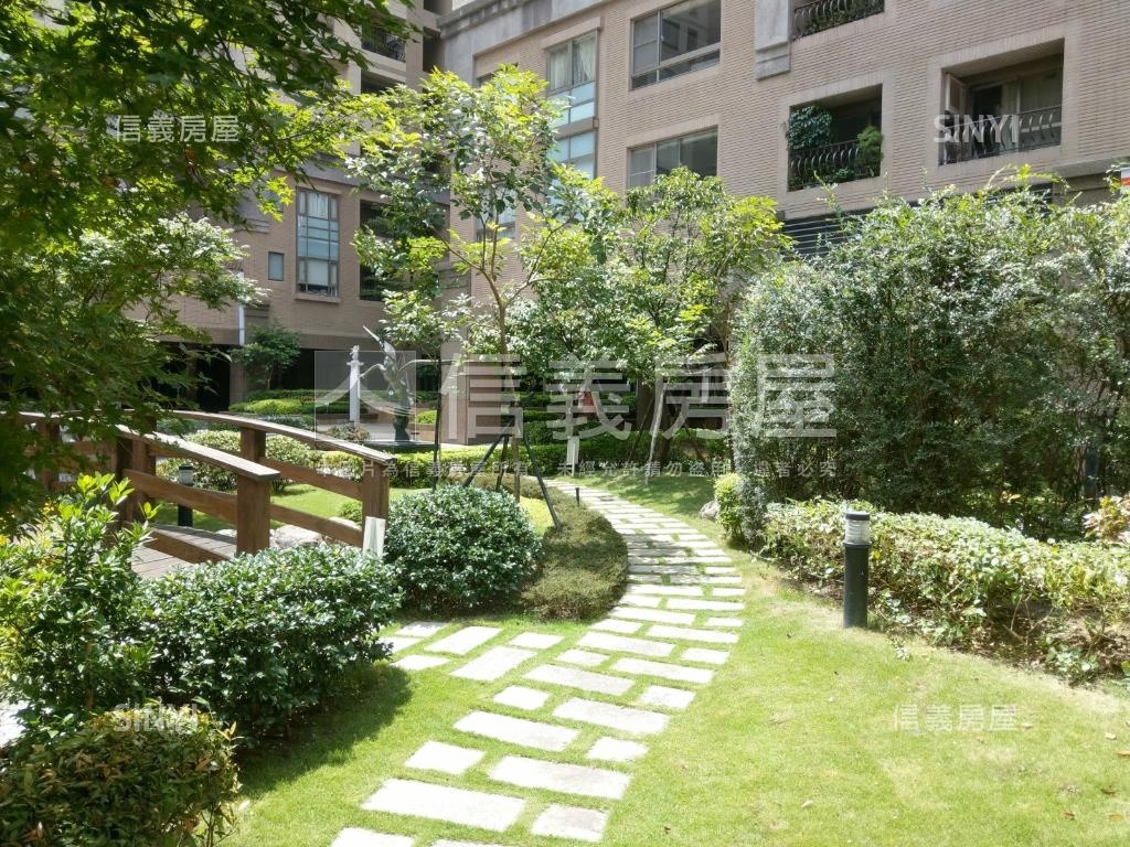 未來城磅礡大器稀有四房房屋室內格局與周邊環境