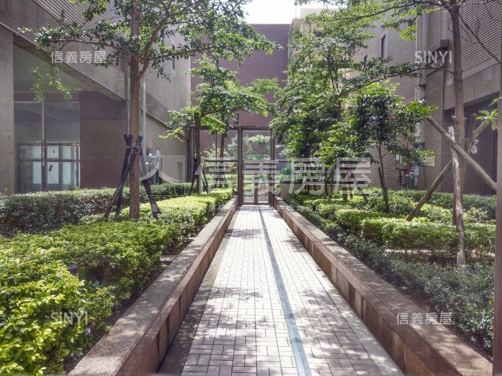 未來城磅礡大器稀有四房房屋室內格局與周邊環境