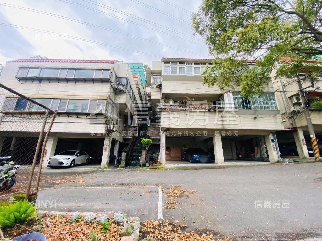 龍鳳清幽四房車位房屋室內格局與周邊環境