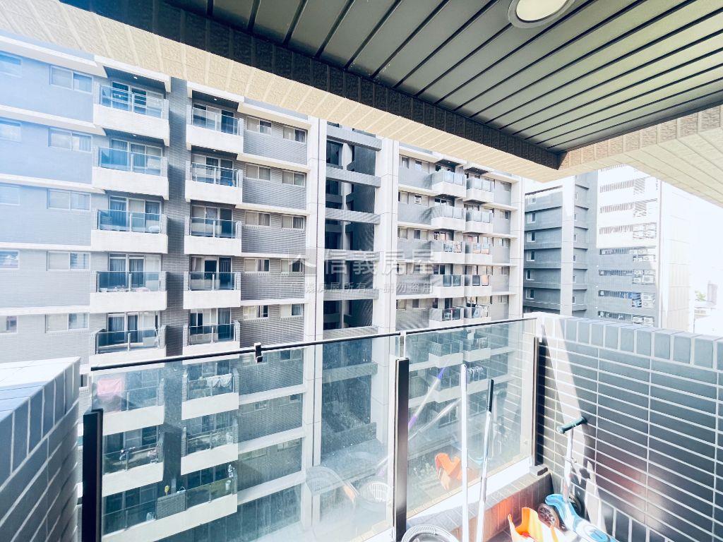 昭揚家２房車位房屋室內格局與周邊環境