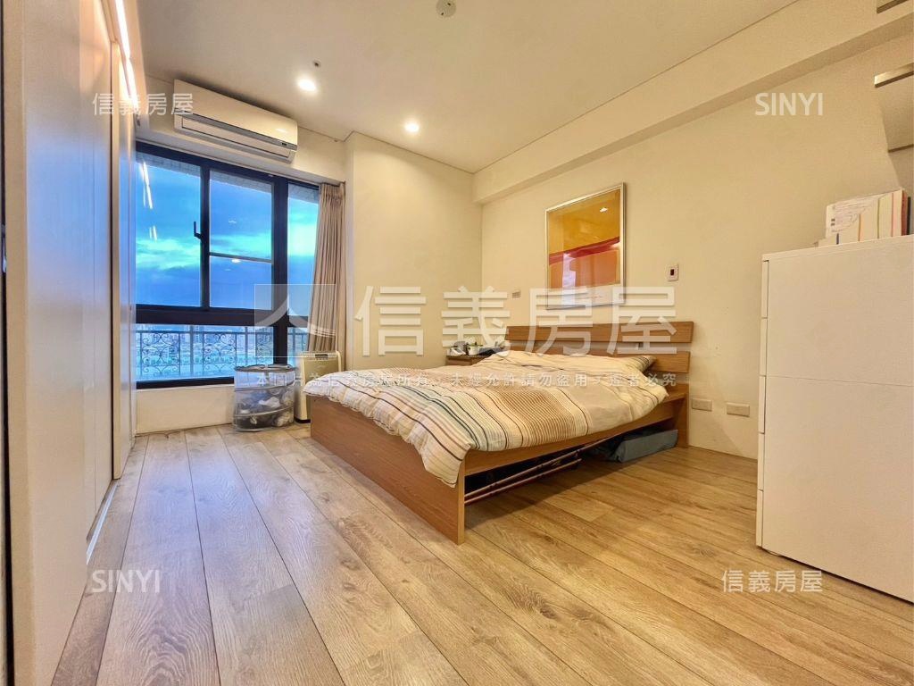 大同世界尊爵不凡山景三房房屋室內格局與周邊環境