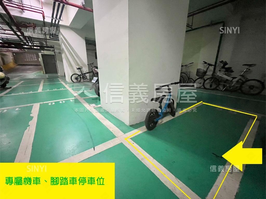 大同世界尊爵不凡山景三房房屋室內格局與周邊環境