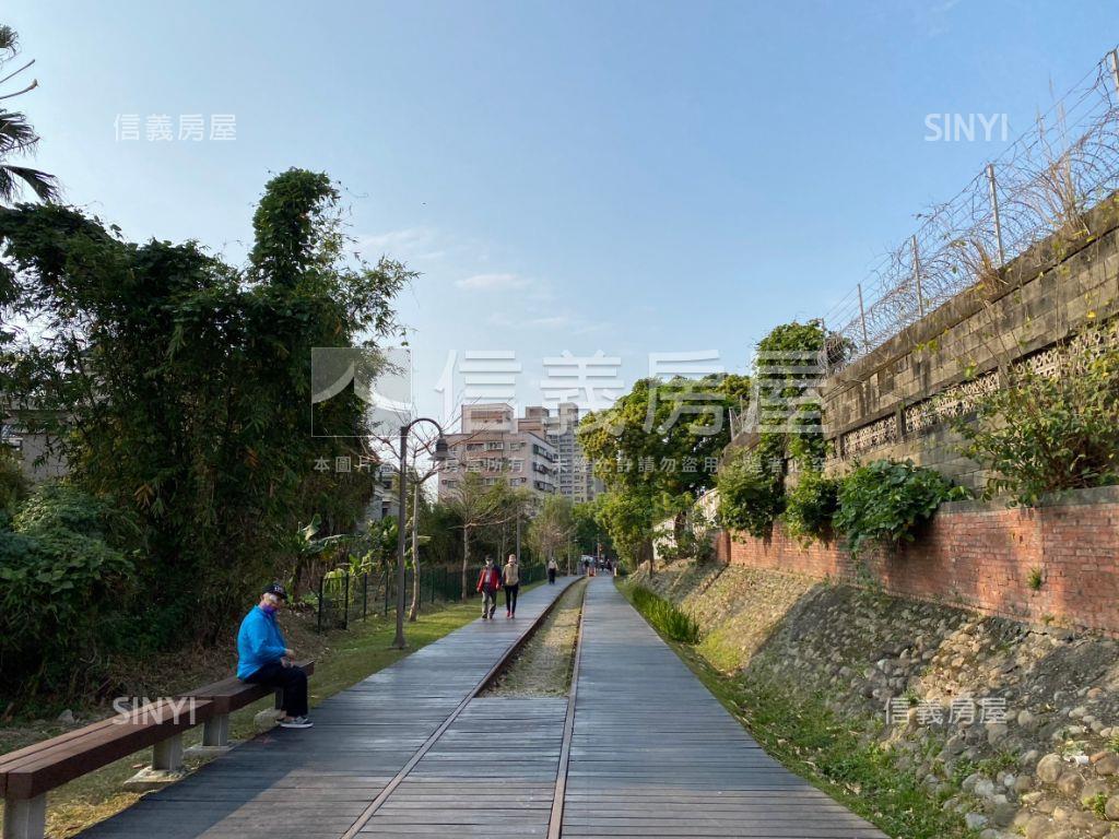 海山中國城大三房車位房屋室內格局與周邊環境