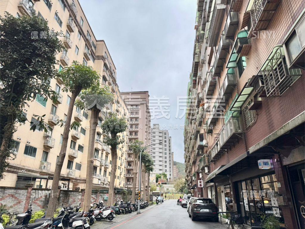 海山中國城大三房車位房屋室內格局與周邊環境