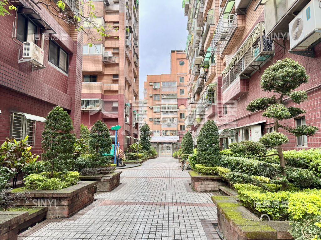 海山中國城大三房車位房屋室內格局與周邊環境