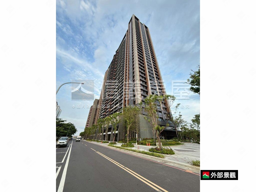 愛琴海稀有兩房雙露臺房屋室內格局與周邊環境