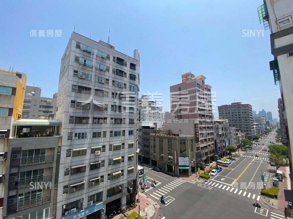 鹽埕區正路面寬透店房屋室內格局與周邊環境