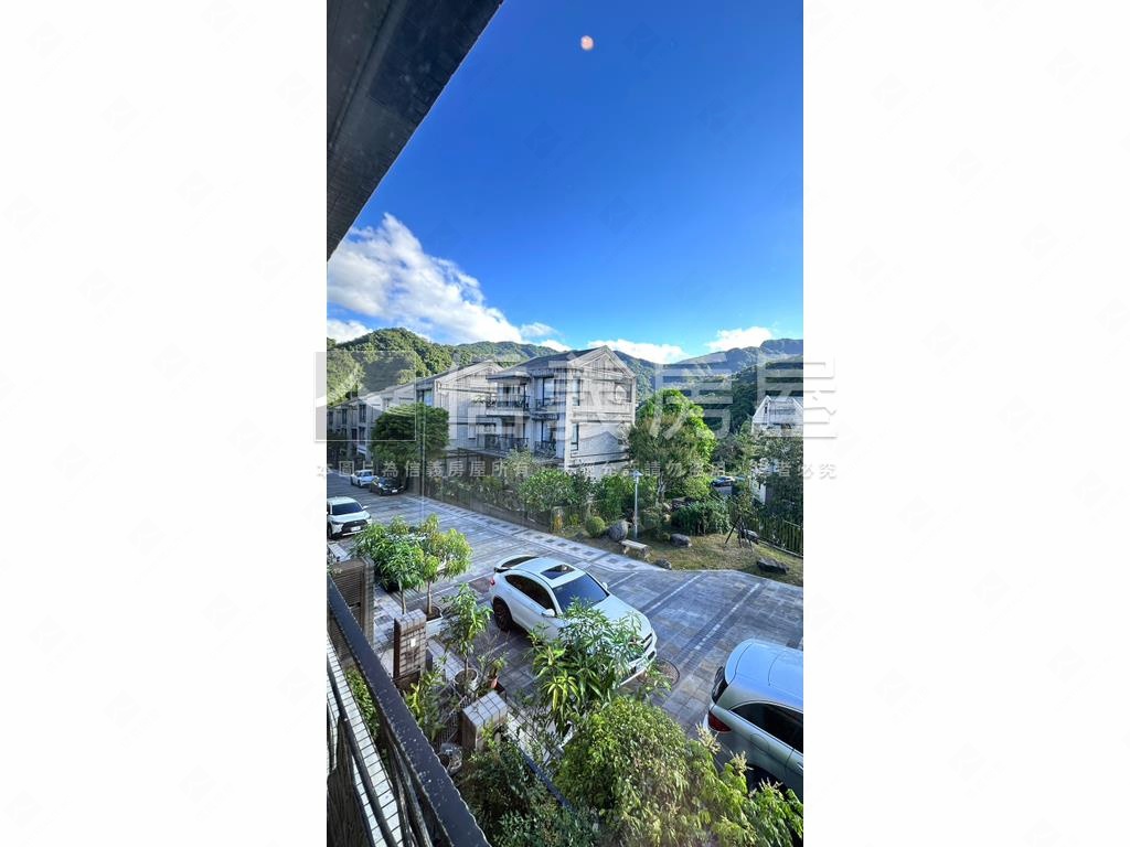 美麗華城獨棟別墅房屋室內格局與周邊環境