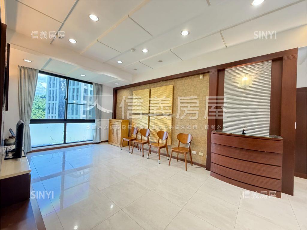 內湖四期綠景３房雙拼華廈房屋室內格局與周邊環境