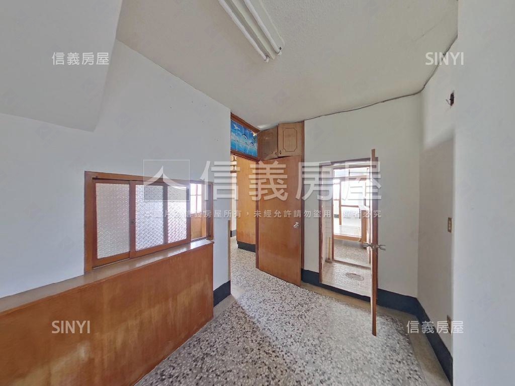 近彰化車站☆活路透天房屋室內格局與周邊環境
