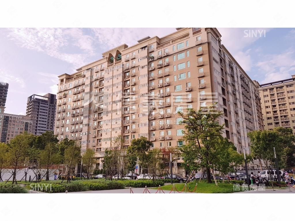 凡爾賽次頂樓三房極致美屋房屋室內格局與周邊環境