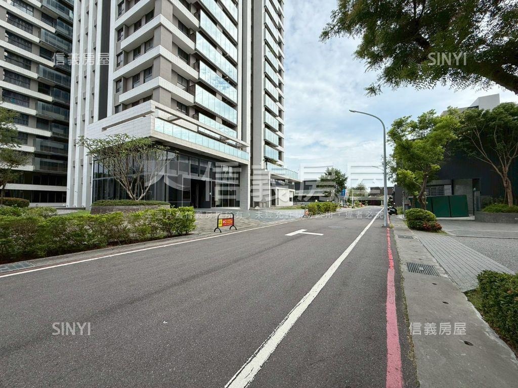 新匯灣路面潛力金店房屋室內格局與周邊環境