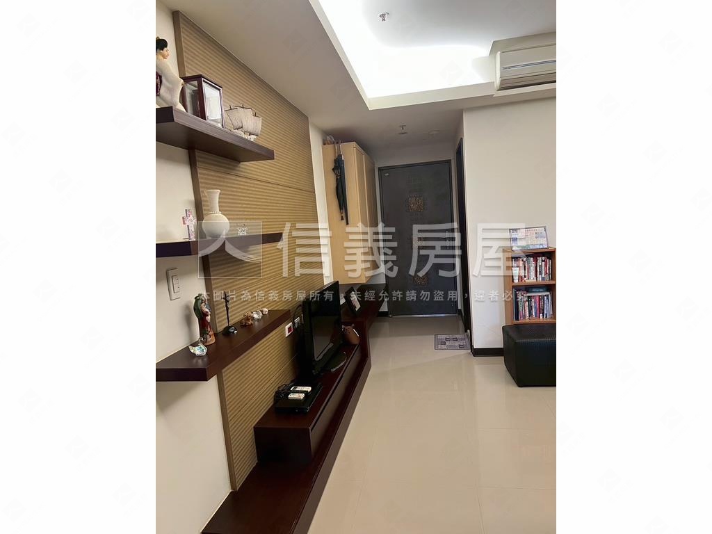 摩納哥山景雅緻電梯２房房屋室內格局與周邊環境