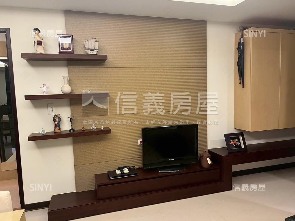 摩納哥山景雅緻電梯２房房屋室內格局與周邊環境