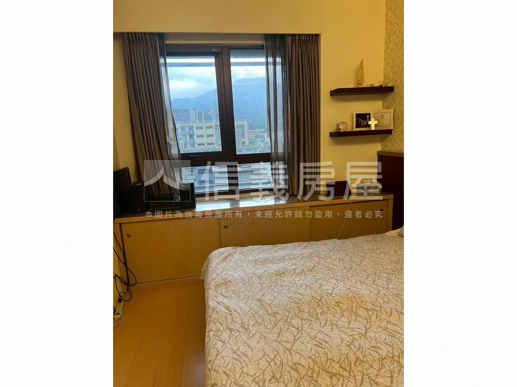 摩納哥山景雅緻電梯２房房屋室內格局與周邊環境