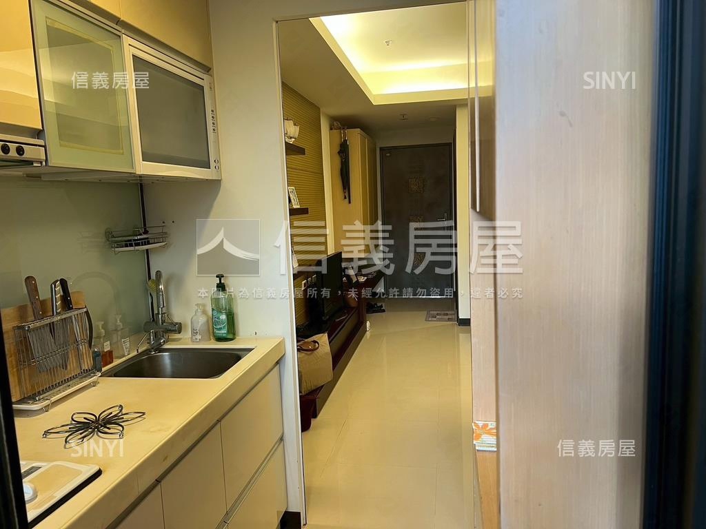 摩納哥山景雅緻電梯２房房屋室內格局與周邊環境