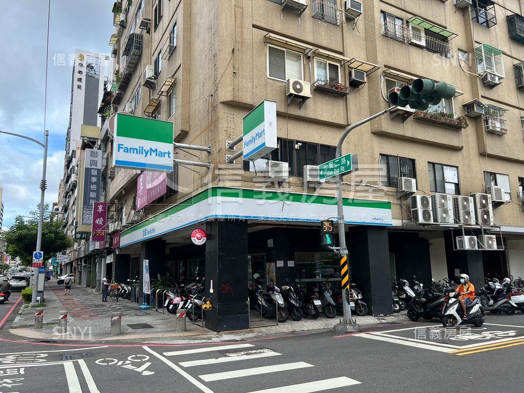 愛河畔高樓採光大四房房屋室內格局與周邊環境