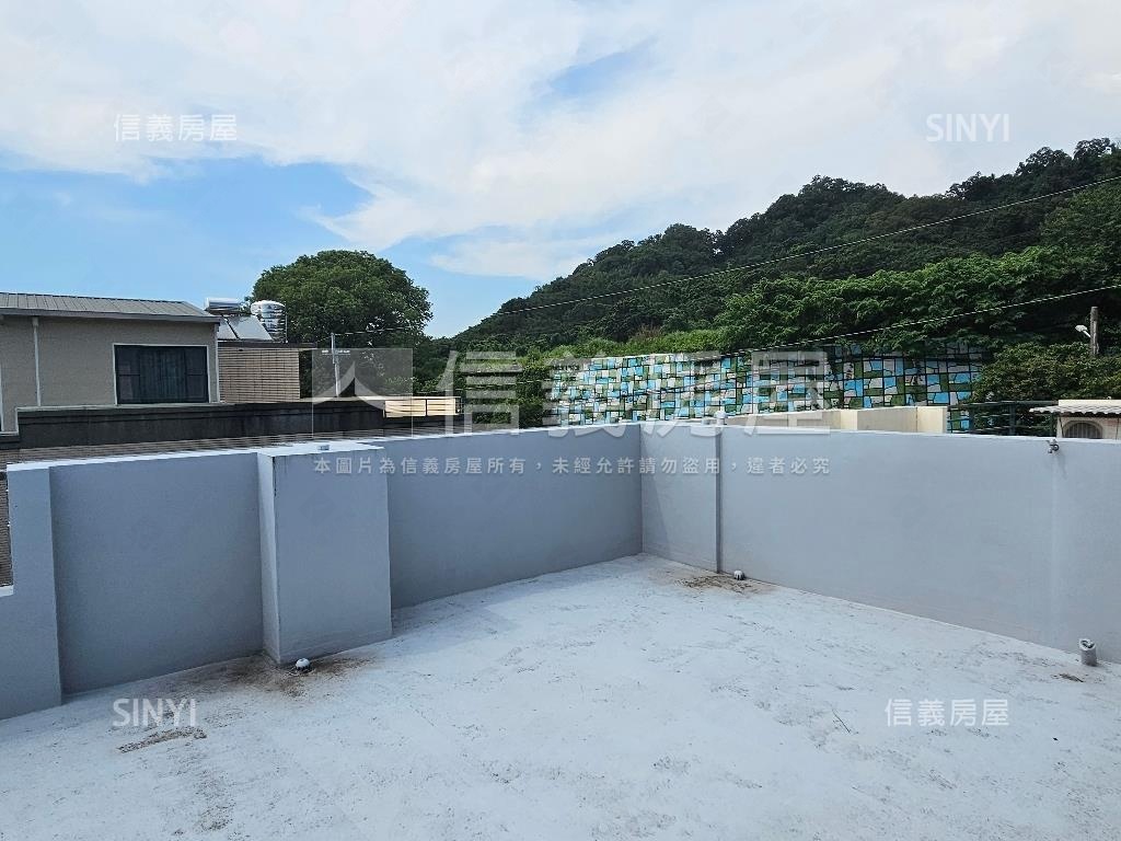 公館鄉震後溫馨別墅房屋室內格局與周邊環境