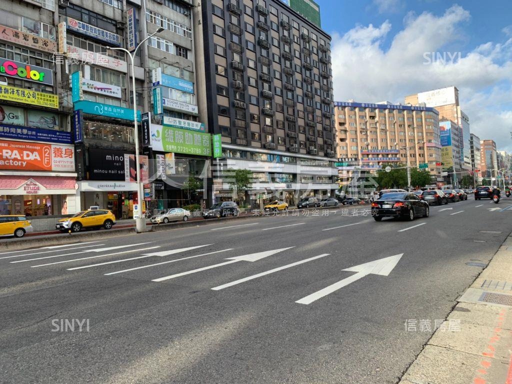 東區獨棟可商用華廈房屋室內格局與周邊環境