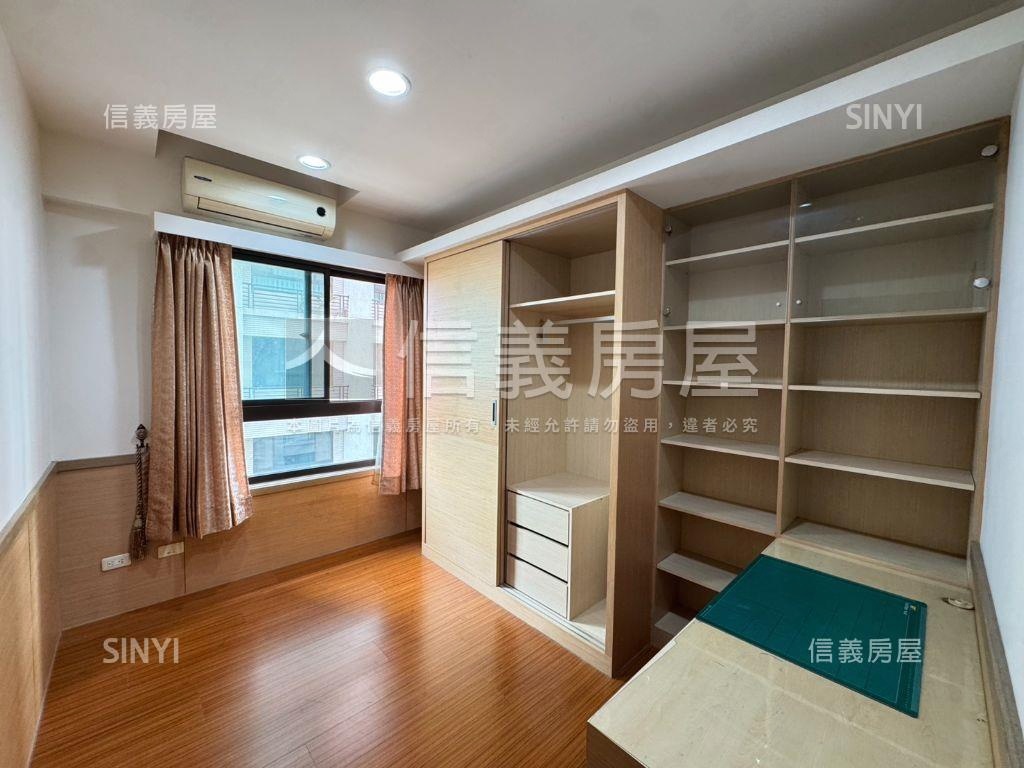 近德芳南路２房高樓御邸房屋室內格局與周邊環境