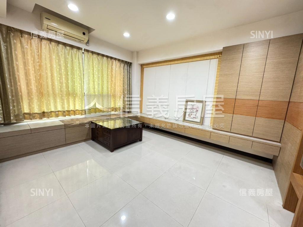 近德芳南路２房高樓御邸房屋室內格局與周邊環境