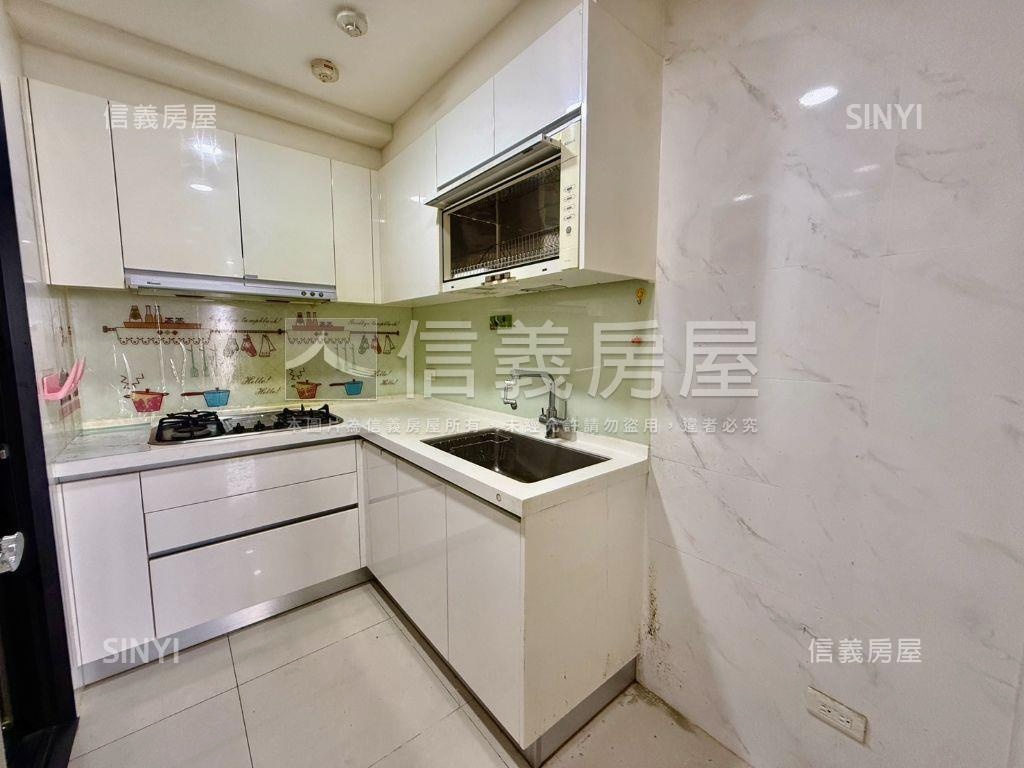 時代菁英中高樓三房房屋室內格局與周邊環境