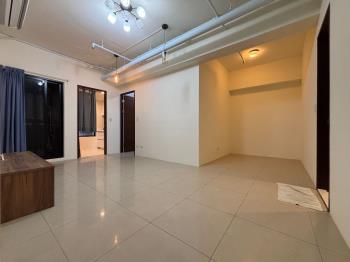 海洋都心二房車位