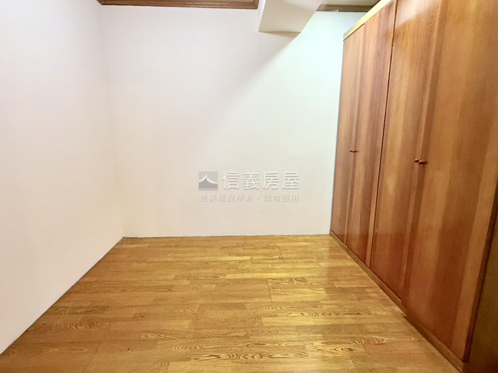 中興路低公設大空間房屋室內格局與周邊環境