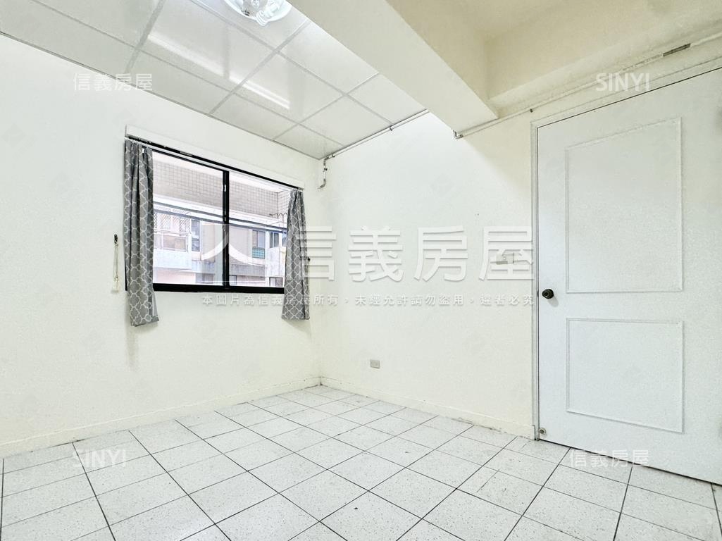 燕湖庭池畔成家兩房房屋室內格局與周邊環境