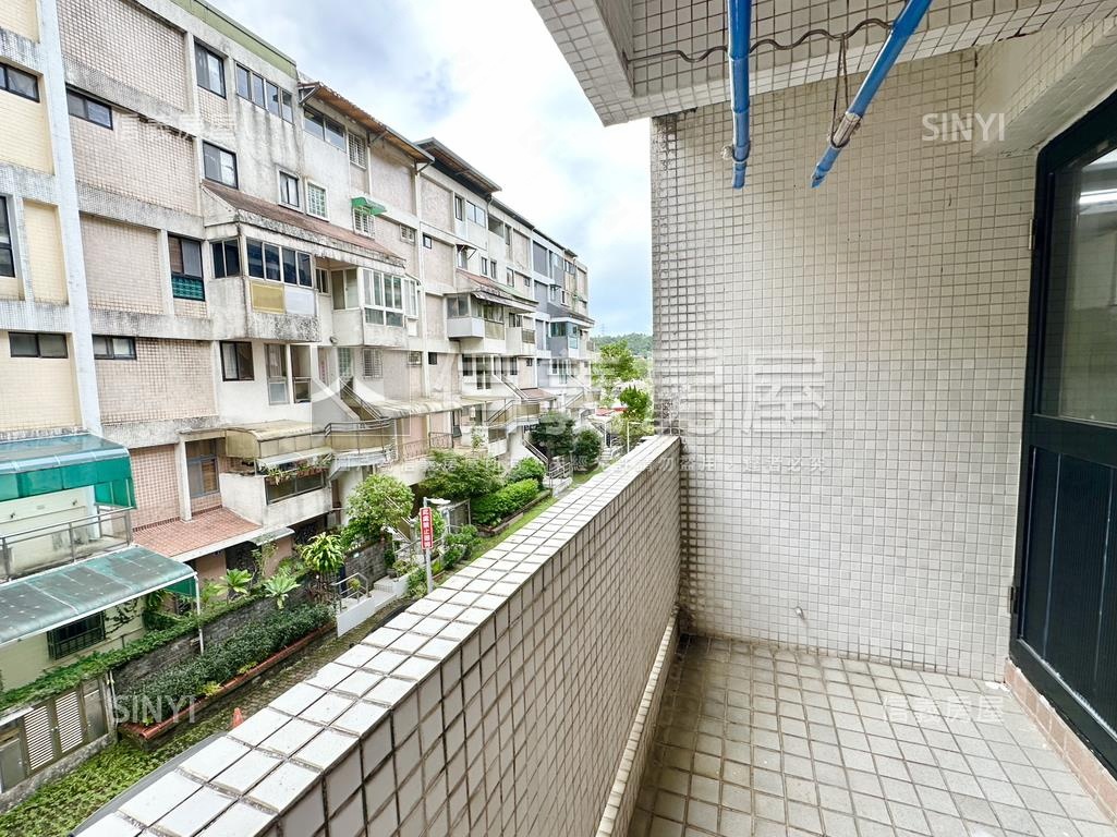 燕湖庭池畔成家兩房房屋室內格局與周邊環境