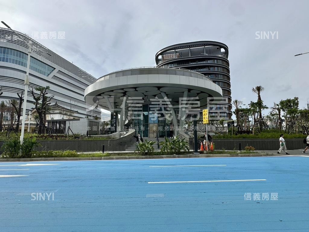 近高雄火車站電梯兩房房屋室內格局與周邊環境