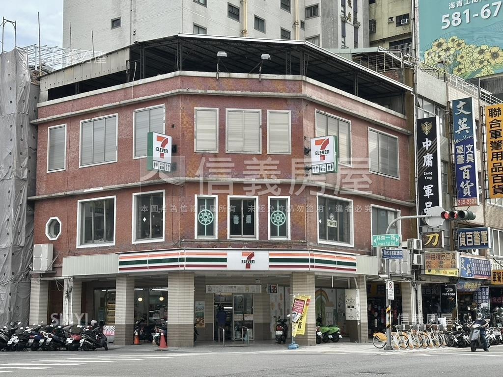 近高雄火車站電梯兩房房屋室內格局與周邊環境