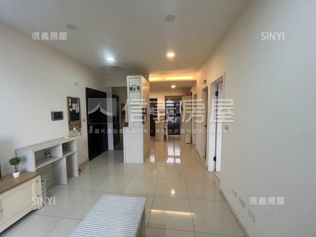 近未來捷運園峰景觀兩房房屋室內格局與周邊環境