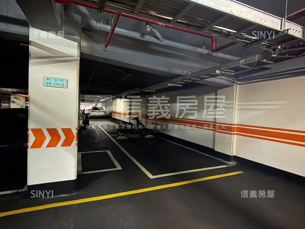 經典源美亞典✰大三房車位房屋室內格局與周邊環境