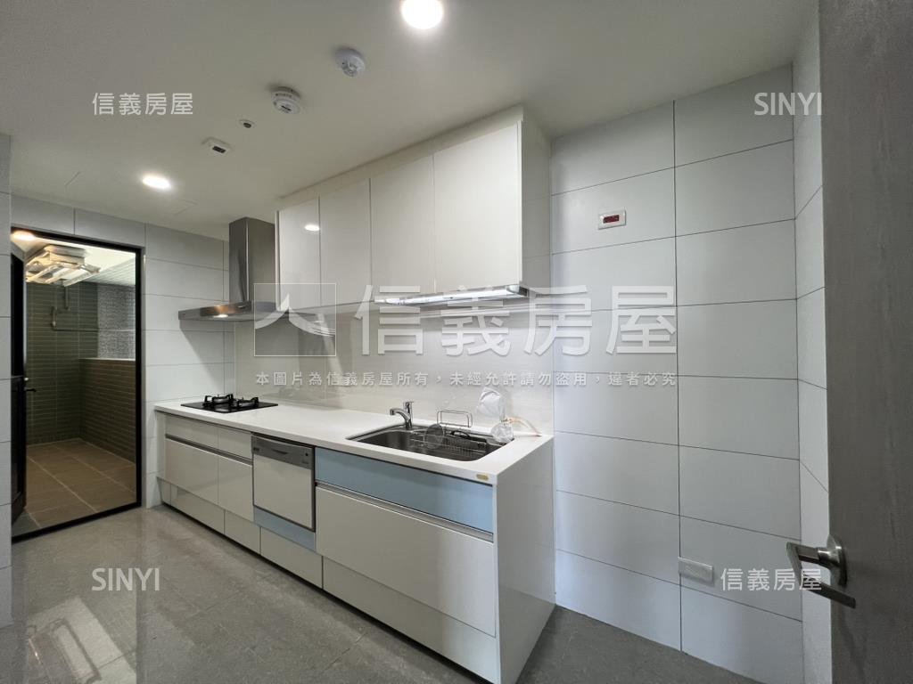 ＵＮｉＰＡＲＫ綠意大四房房屋室內格局與周邊環境