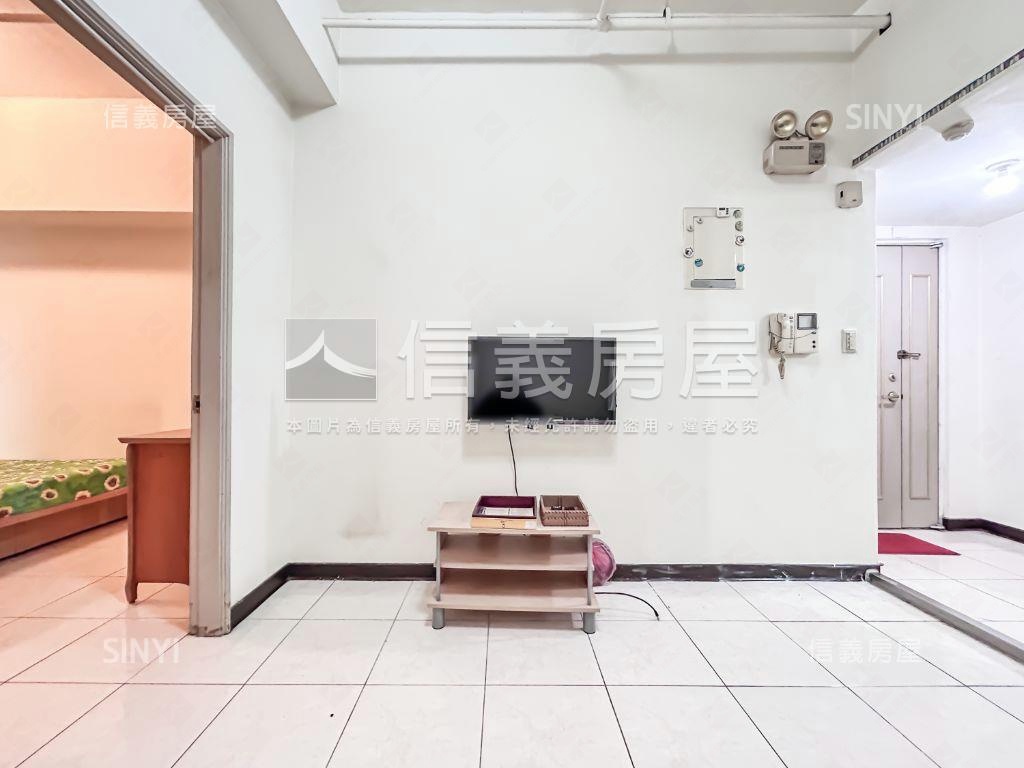 摩天鎮低總價一房房屋室內格局與周邊環境