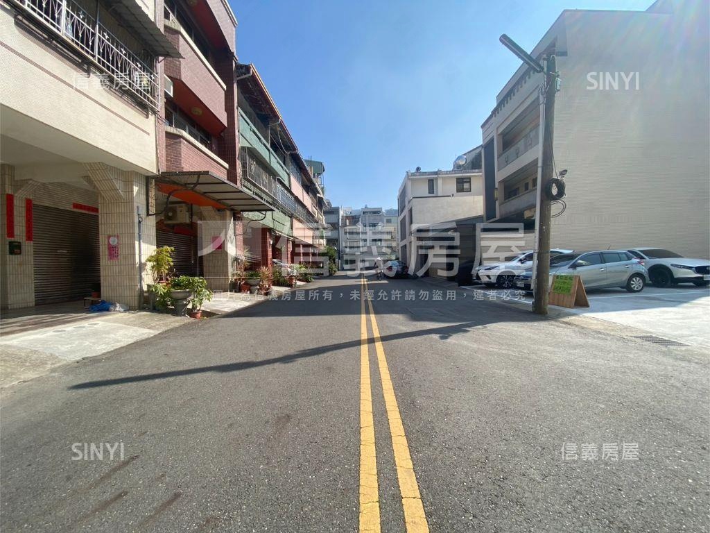 草屯民生路透天房屋室內格局與周邊環境