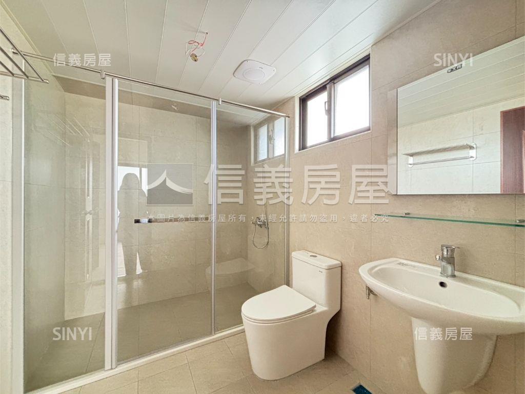 安南大空間全新四房平車房屋室內格局與周邊環境