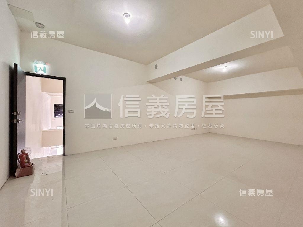 明水新創朝東店面１０９坪房屋室內格局與周邊環境