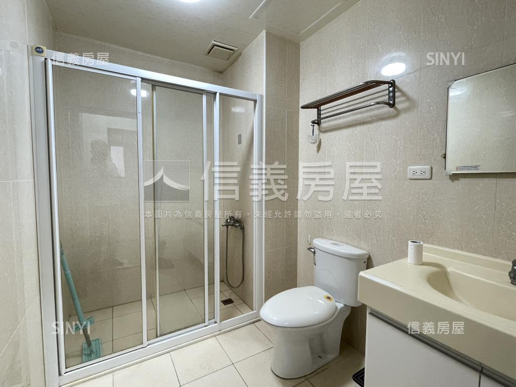 美學苑大明亮四房房屋室內格局與周邊環境