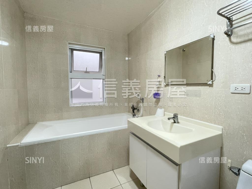 美學苑大明亮四房房屋室內格局與周邊環境