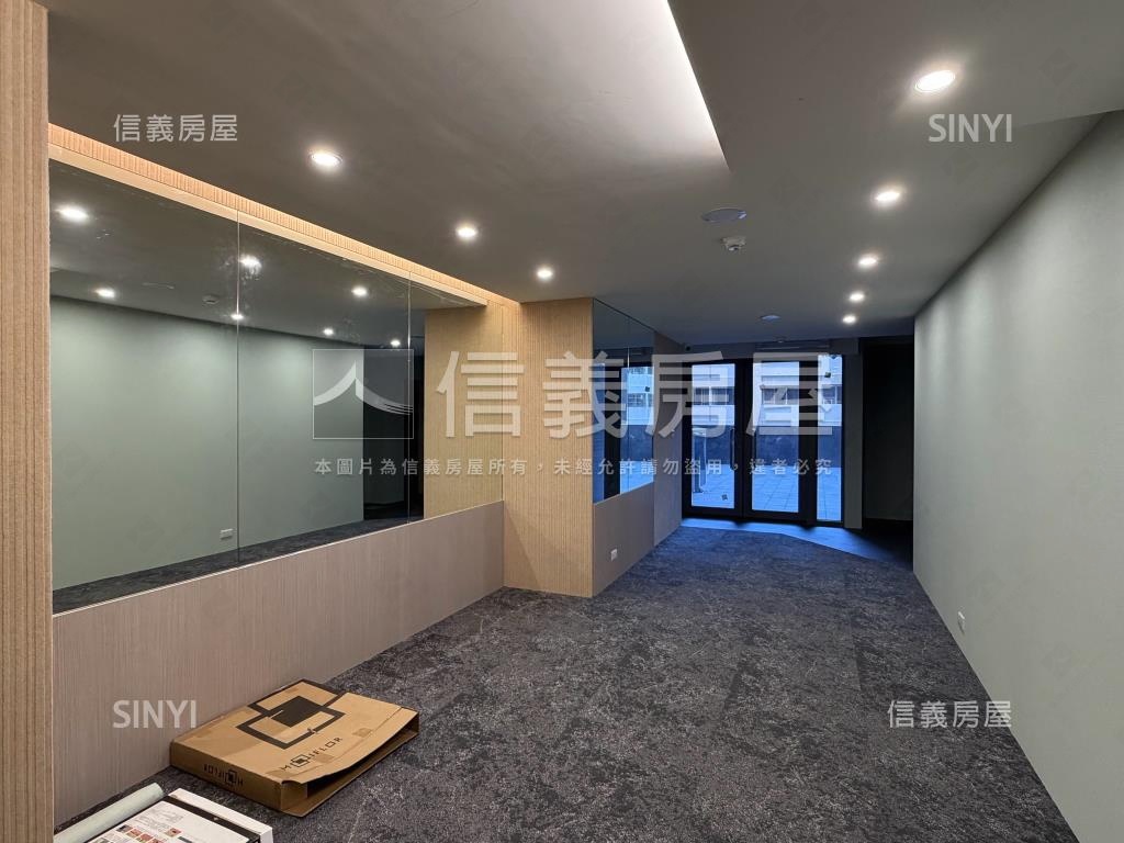 全新交屋！逢甲１０１兩房房屋室內格局與周邊環境