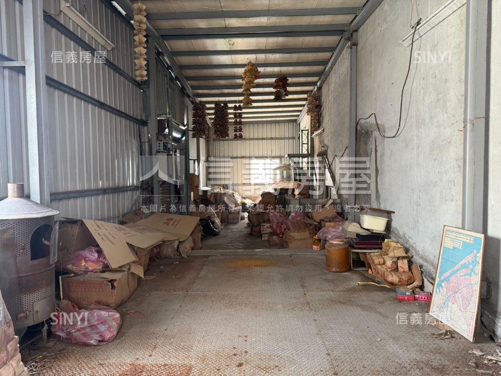 正街三面採光角窗透店房屋室內格局與周邊環境