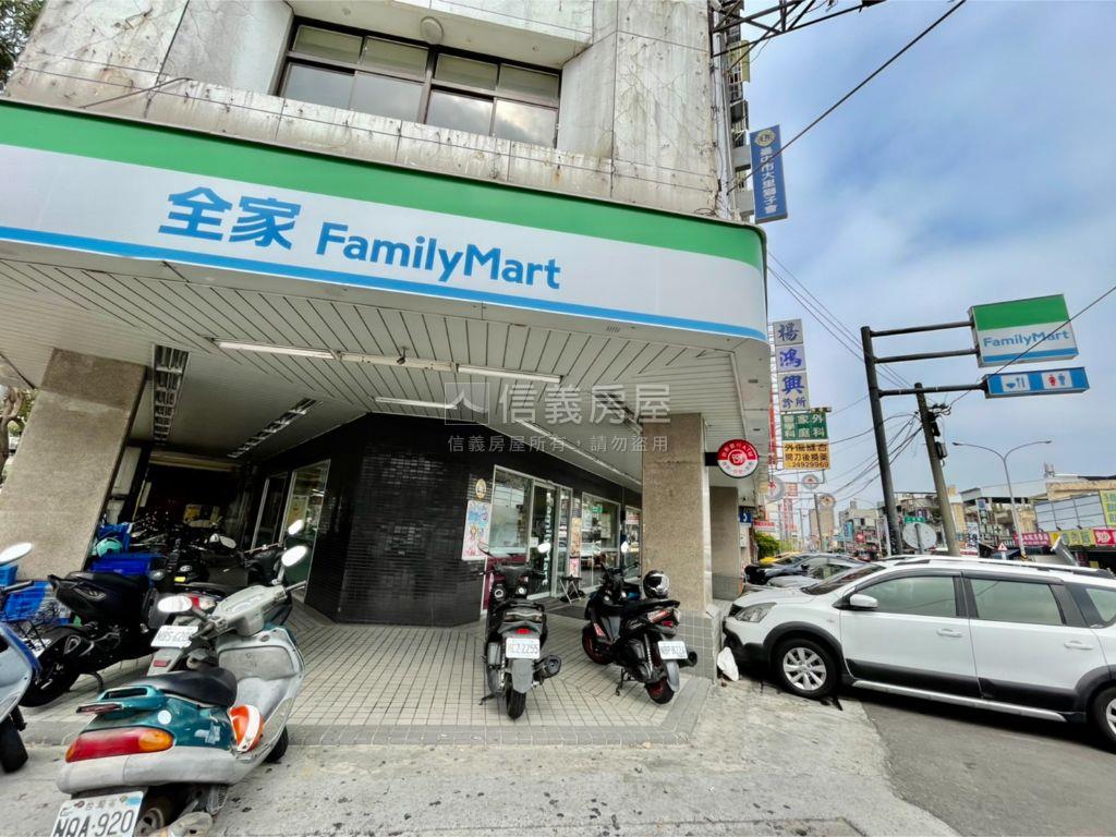 單坪約１８萬學區美宅房屋室內格局與周邊環境
