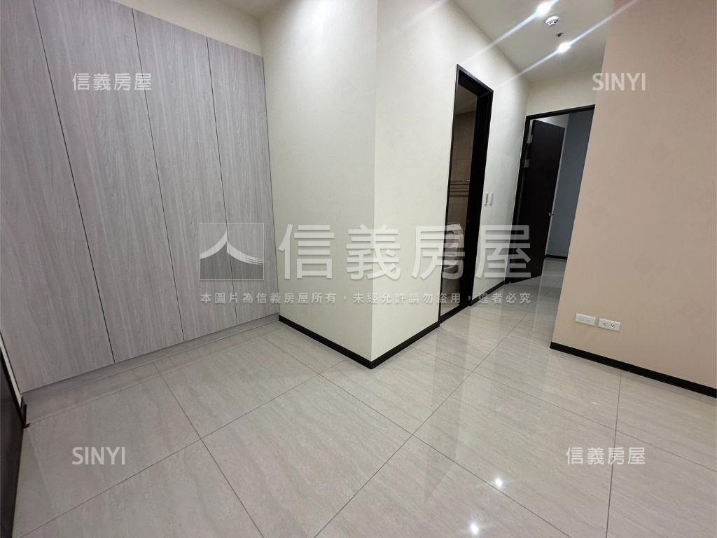 時代苑高樓層兩房房屋室內格局與周邊環境